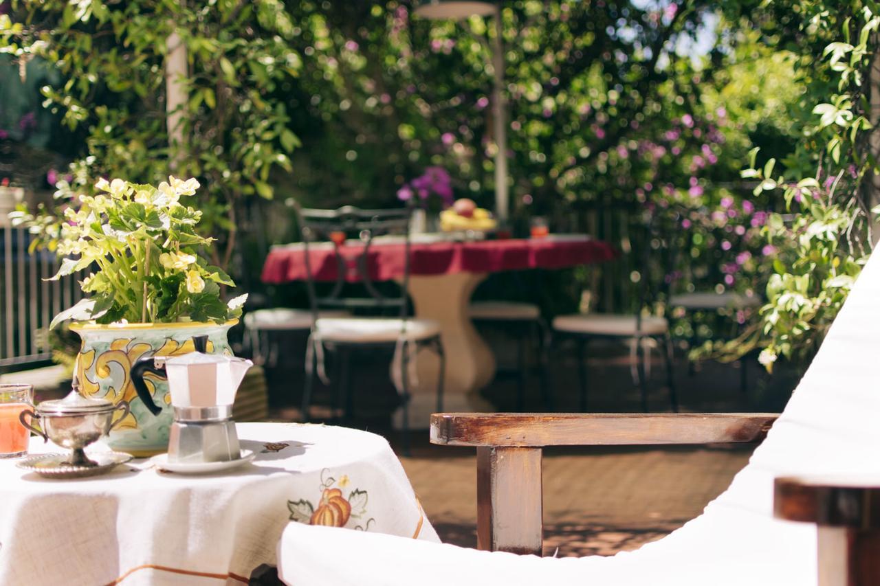 La Bouganville Bed & Breakfast Napels